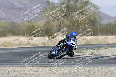 media/Nov-01-2025-CVMA (Sat) [[fc0f7531b8]]/Race 7-Formula Twins-Formula 40 UL/